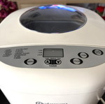 Rohnson R-296 Breadmaker new, 11 programs, adjustable crust
