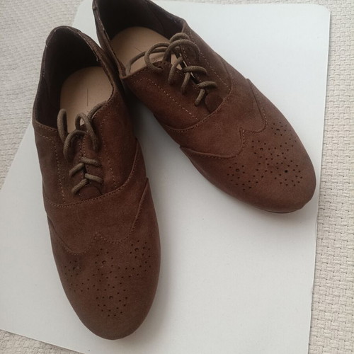 Sfera Oxford Type Shoes Size 38 Like New Brown