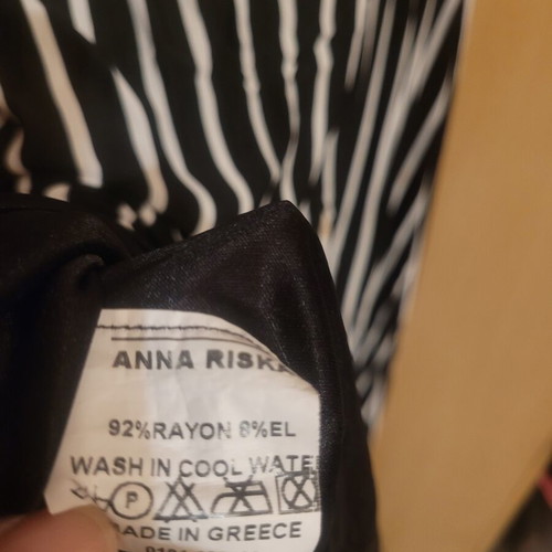 Anna Riska off-shoulder dress like new, black and white, size XL