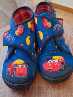 Mini Max children's slippers like new, size 29, blue with car design