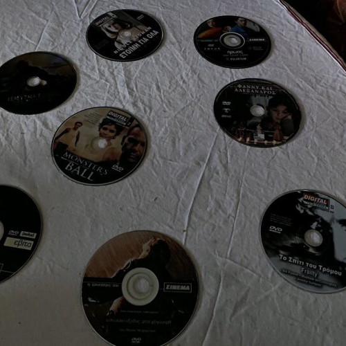 DVD movies like new, pack of 9