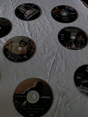 DVD movies like new, pack of 9