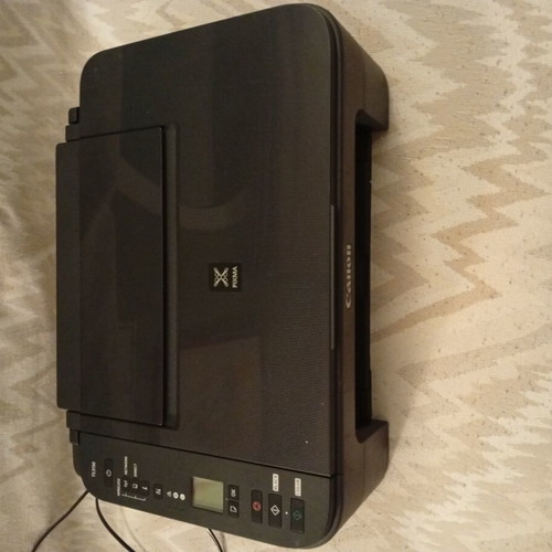 Canon Pixma TS3150 printer like new, color and black ink, 2020 model