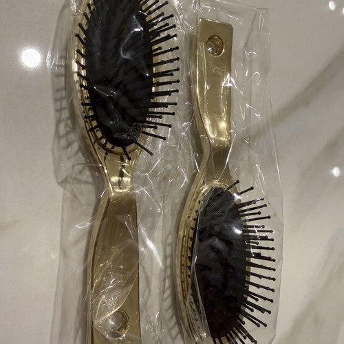 Classic hairbrushes pack of 2 sealed, new
