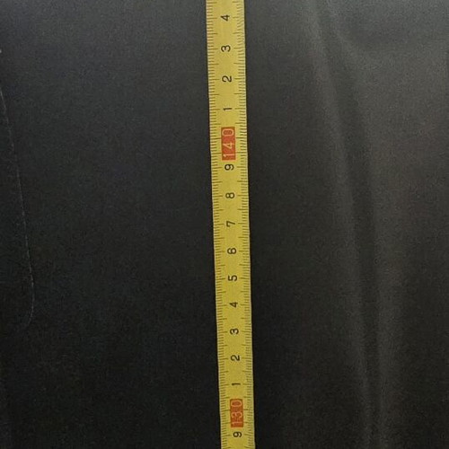 Boxing bag like new, 56kg, 1.5 meters height with chains