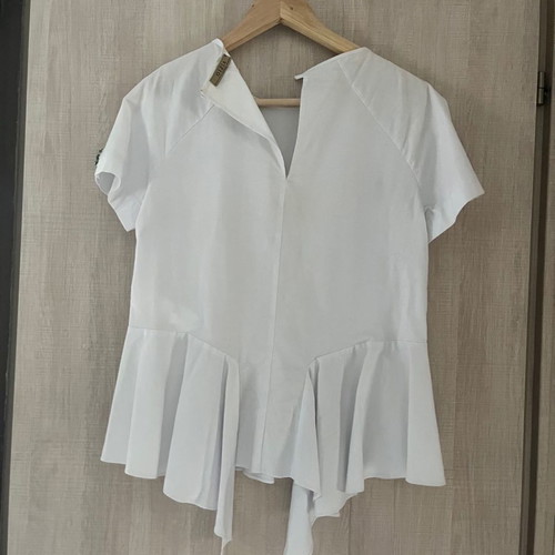 Gizia top used, size M, white with embroidered stones