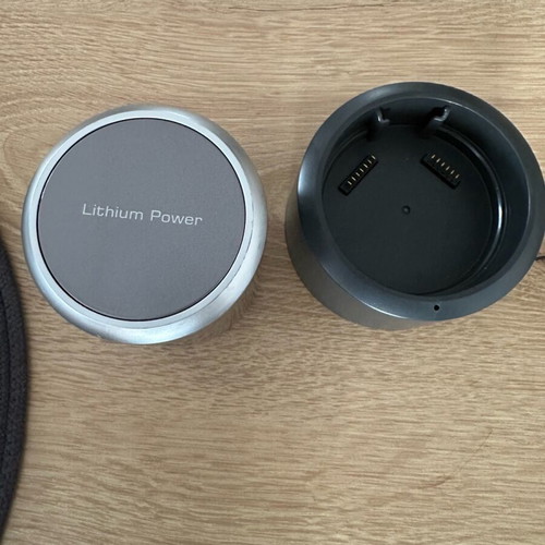 Jimmy h9 pro authentic battery with charging base used