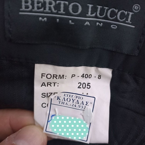 Berto Lucci Slim Fit Men's Suit Black Size 44 M like new with tie gift