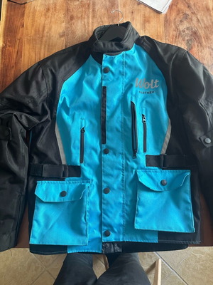 Wolt Motorcycle Jacket size M with protectors new