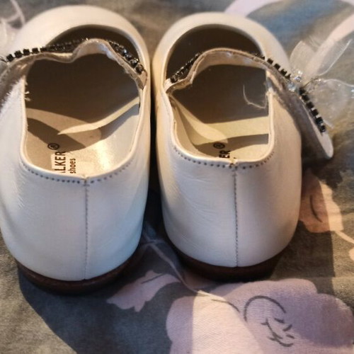 Baby Walker baptism shoes size 21 like new