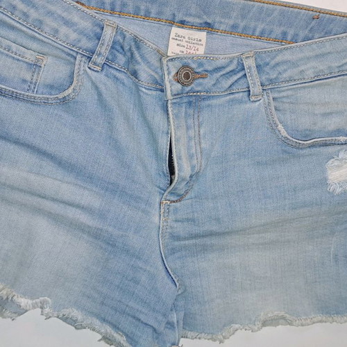 Zara girls shorts used, size 13-14, blue