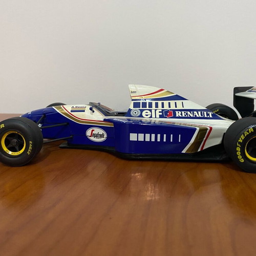 Williams FW-16 Lang scale 1/18 like new