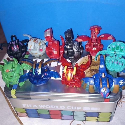 B2 Bakugan lot from first series