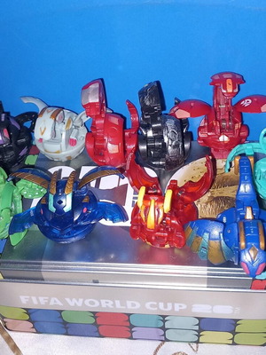 B2 Bakugan lot from first series
