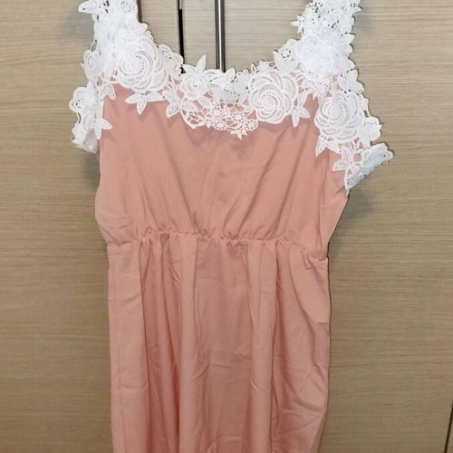 Coral dress with white floral design, size Large, new