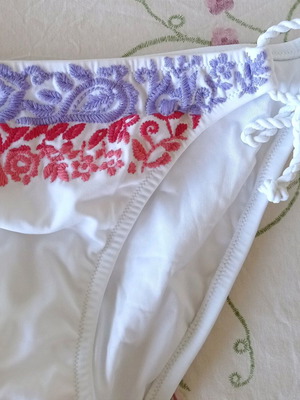 Victoria's Secret bikini bottom λευκό με κέντημα, καινούργιο, μέγεθος Large