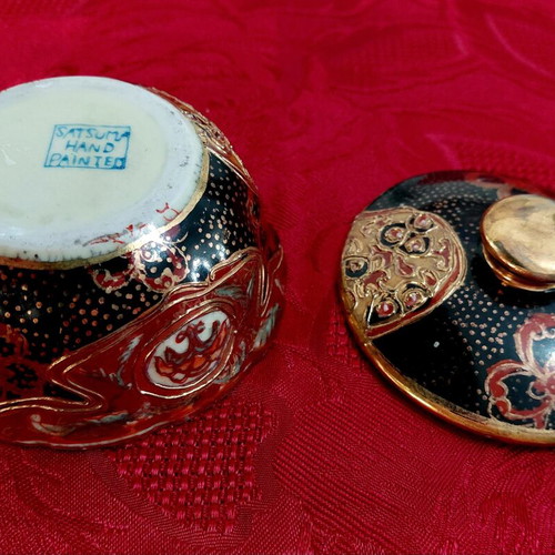 Vintage small Satsuma-style fondue pot