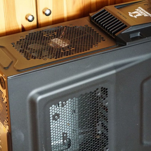 Cooler Master HAF 922 gaming computer case used
