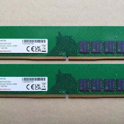 ADATA RAM 32GB DDR4 3200MHz dual channel like new