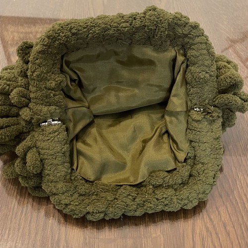 Handmade bucket bag in forest green micropolyester