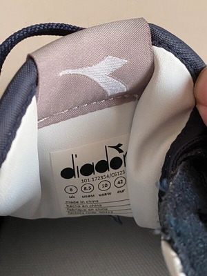 Diadora sneakers almost new, size 42, athletic