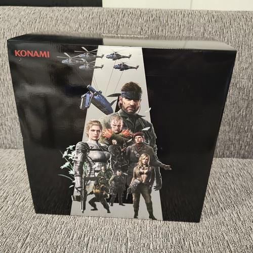 Metal Gear Solid Delta Snake Collectors Edition like new for PS5