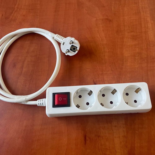 Safety Power Strip 3 Sockets used with Switch and 1.3m Cable