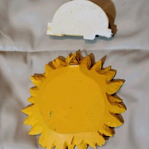 Sunflower souvenir decorative figurine from San Marinos new