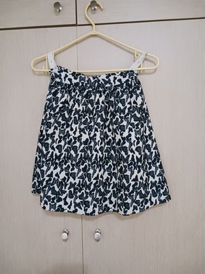 Benetton skirt like new, adjustable waist, sizes XXS-L, white and blue