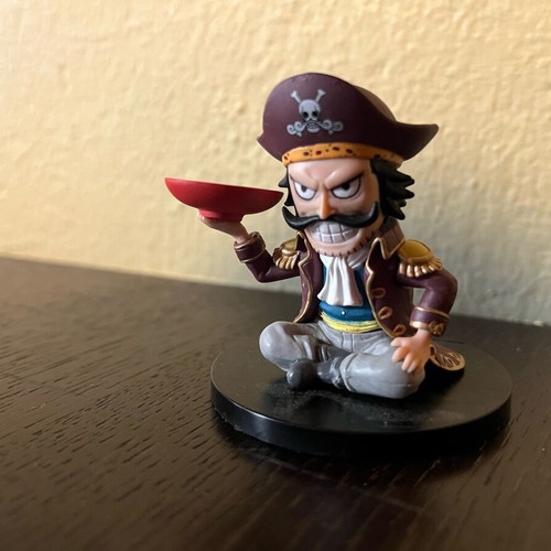 One Piece mini figure 7 cm used with base