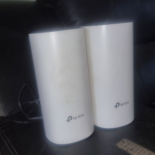 Tp Link Deco Mar M4 and Deco E4R mesh wifi system like new