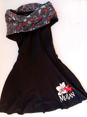 Disney Mulan dress for girls used, black with traditional prints
