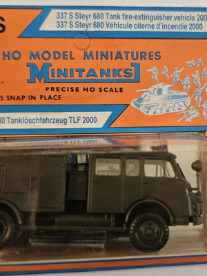 Roco Minitanks 337 S Steyr 680 TLF 2000 fire truck vintage, like new