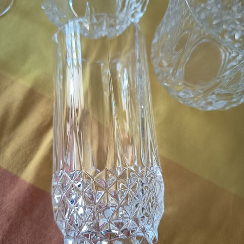 Vintage crystal glass set of 24 in excellent condition