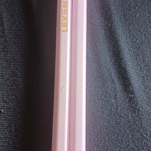 Set of 2 pink HB hexagonal pencils new