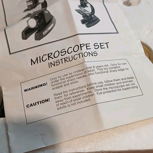 Children's microscope like new