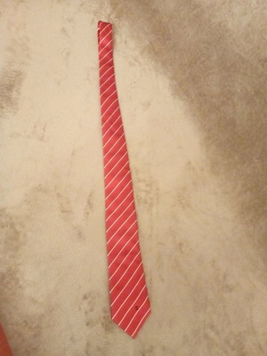 Tie like new, excellent condition