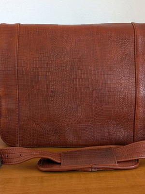 Leather camera bag like new