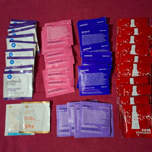 Panthenol Extra travel skincare set 75 samples with bag