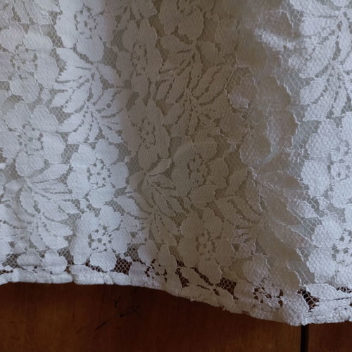 White mini dress with lace and lining size M like new