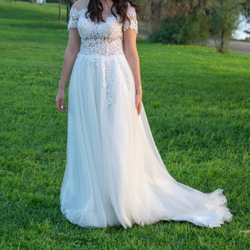 Wedding dress like new, size L/40/12, white