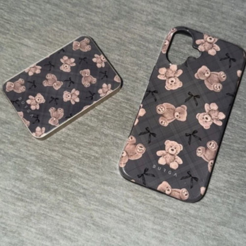 Burga iPhone 16 Plus case and power bank with bears