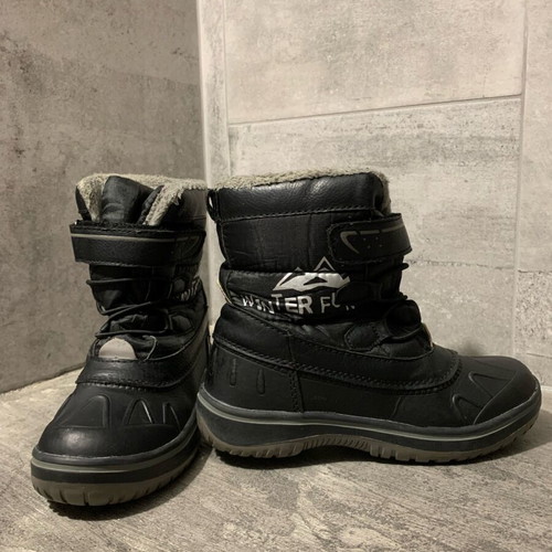 Pepperts children's winter boots used, size 32