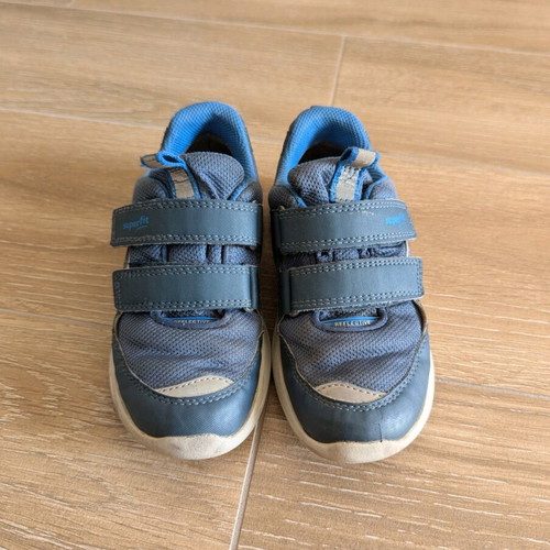 Superfit leather and waterproof athletic shoes used size 30 blue