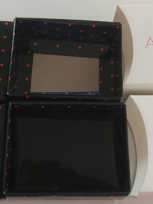 Small gift boxes like new