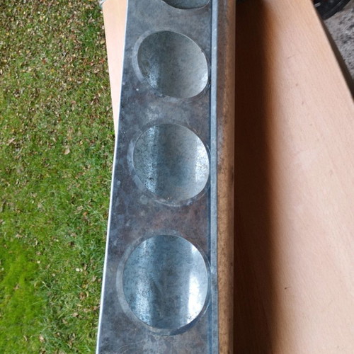 Galvanized feeder for chickens and ducks new, 1 meter long