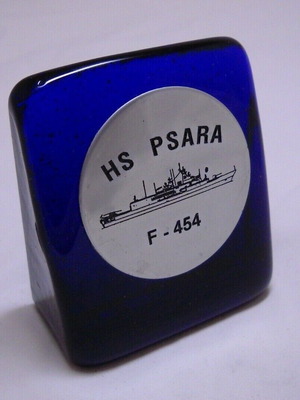 Paperweight used frigate HS PSARA F-454 solid glass