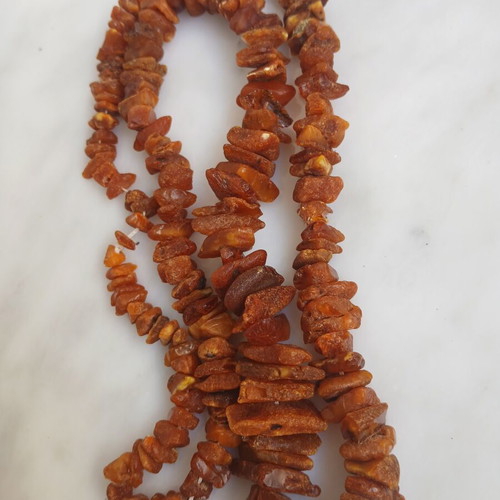 Necklace of natural amber, 70 cm length, 45 grams