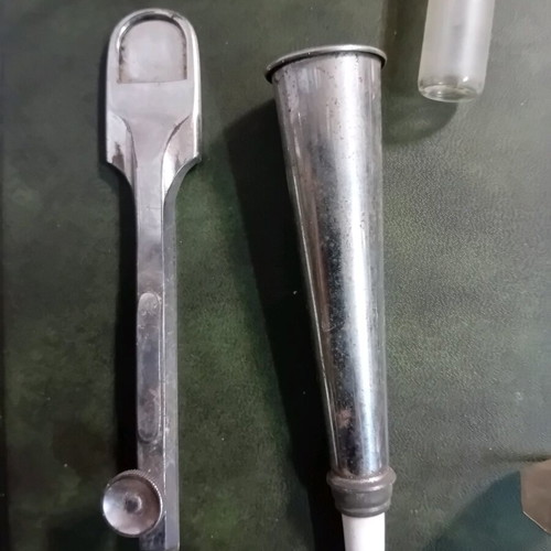 Interwar medical instruments used, Constantinople, all together