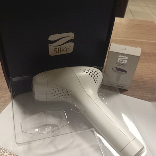 Silk'n AS100275A IPL hair removal device like new for home use